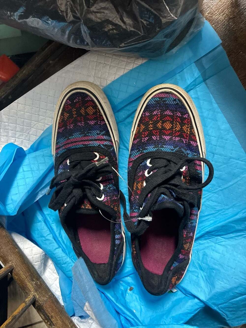 Faded Glory Women's Tribal Geometric Woven Lace-Up Sneakers Size 6